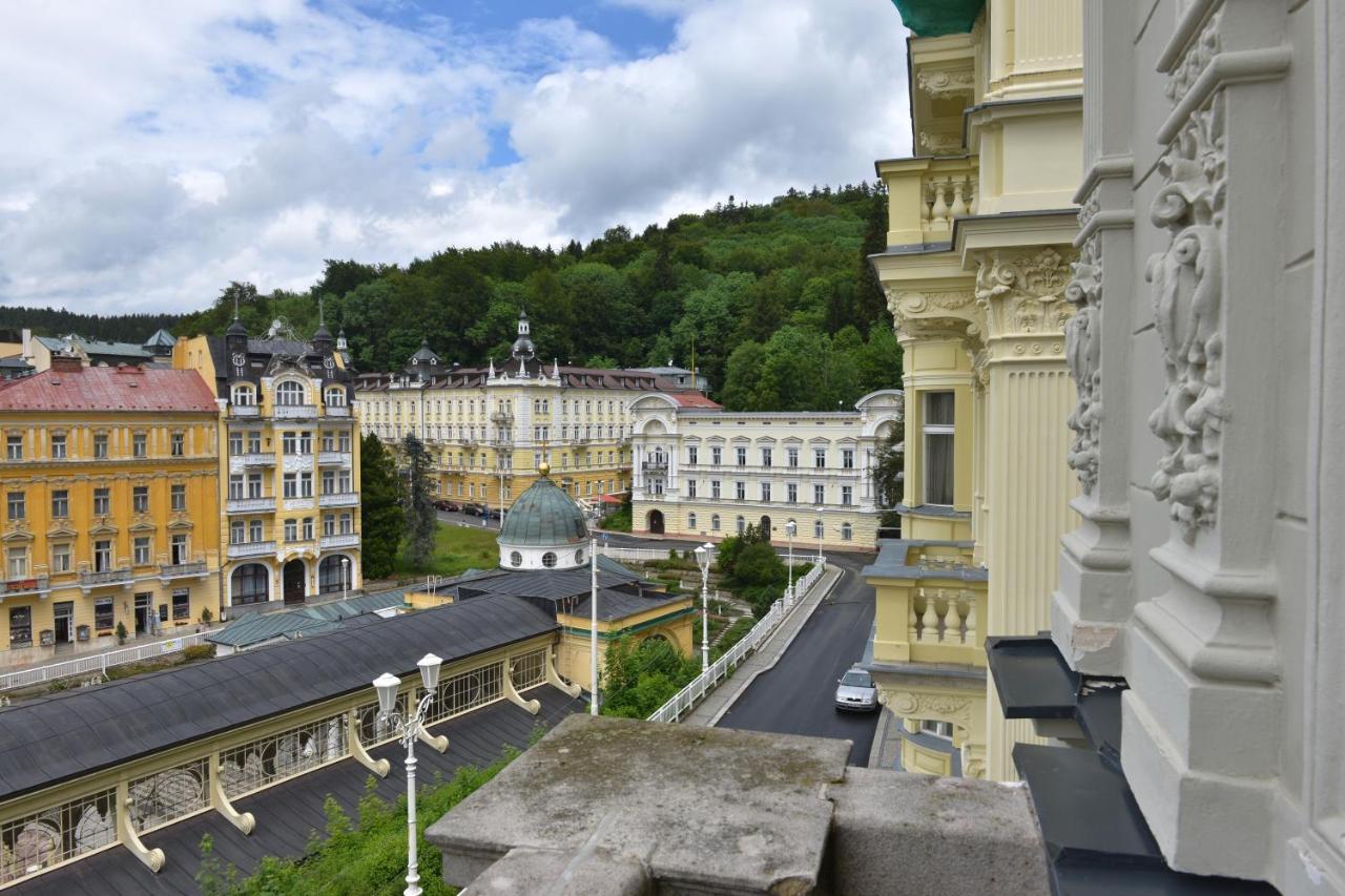 Kolonada Luxury 3 Bedroom Apartment Manes Mariánské Lázně Exterior foto